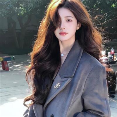 消失一年的女儿回来了